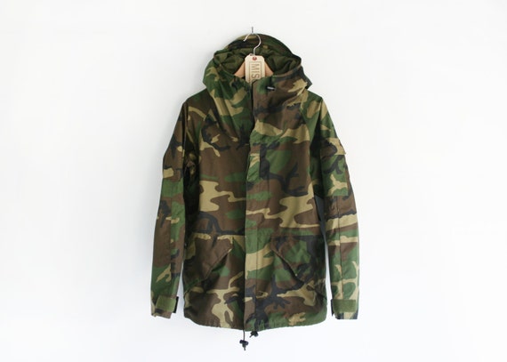 Vintage Army Issue Extended Cold Weather Camouflage Hooded