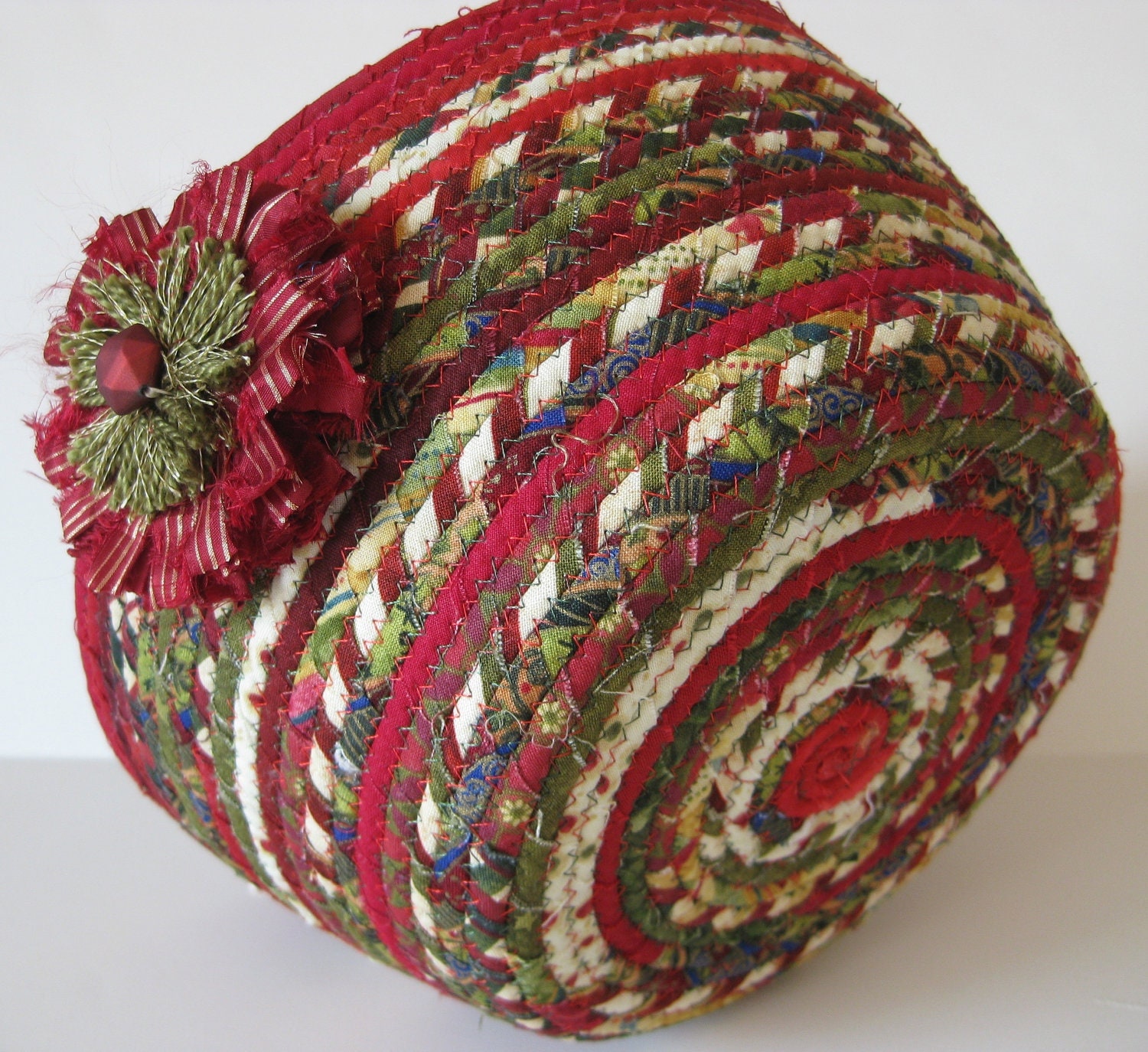 Holiday Basket Coiled Rope Clothesline Bowl by SallyManke 