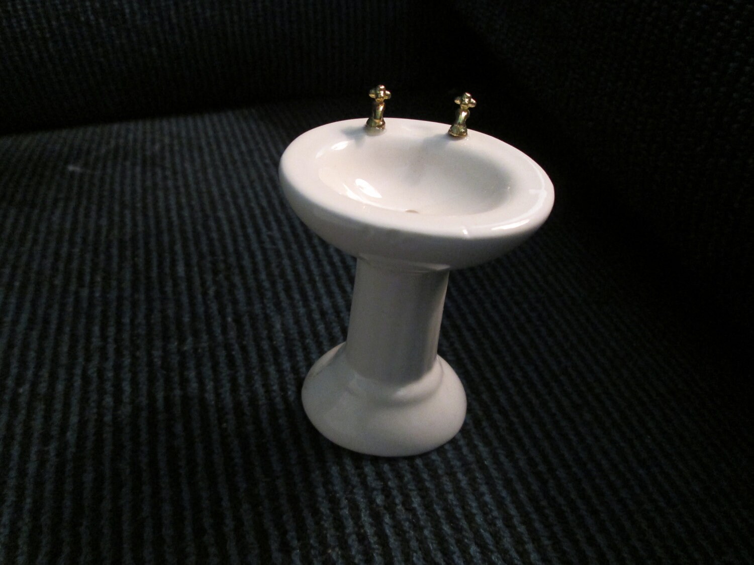 Vintage doll house furniture bathroom set