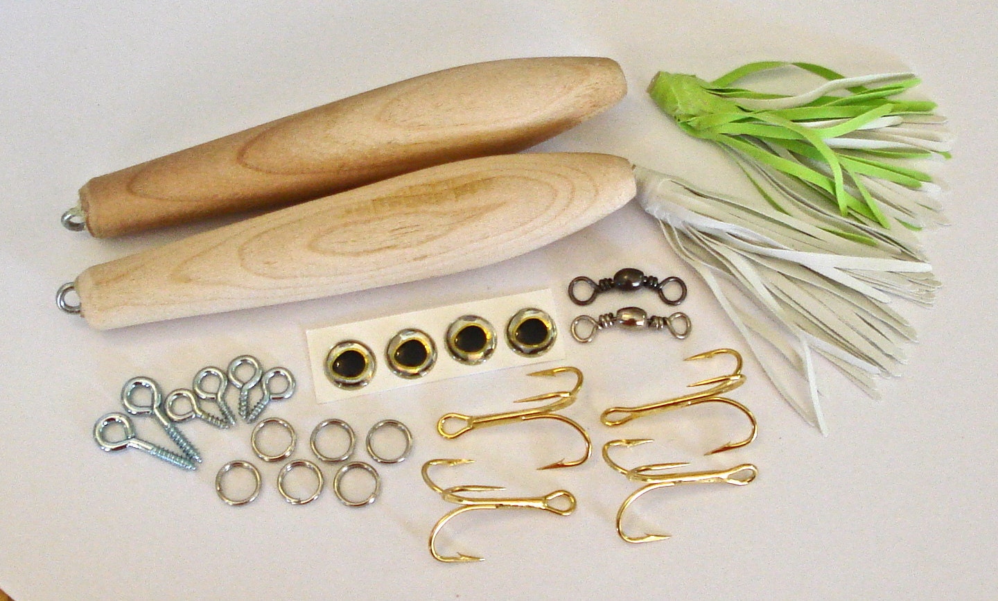 DIY Fishing Lure Kit 2 Two Lures FREE SHIPPING by EarthChunks