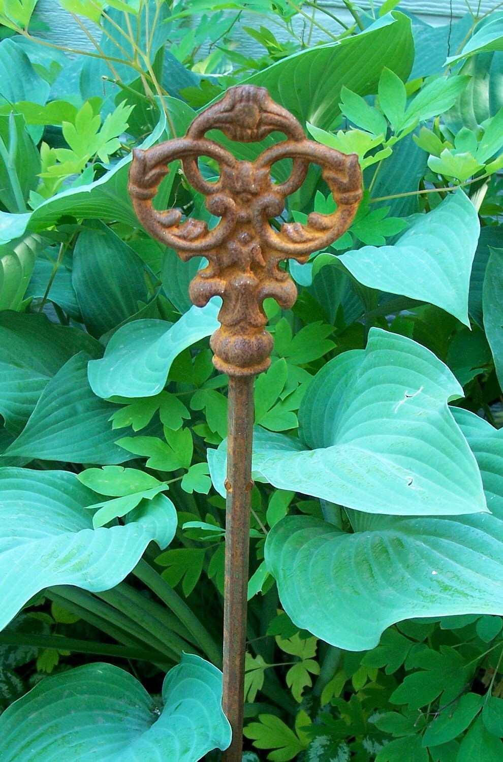 Steel Garden Stake Rusty Garden Decor Steel Acorn Hose