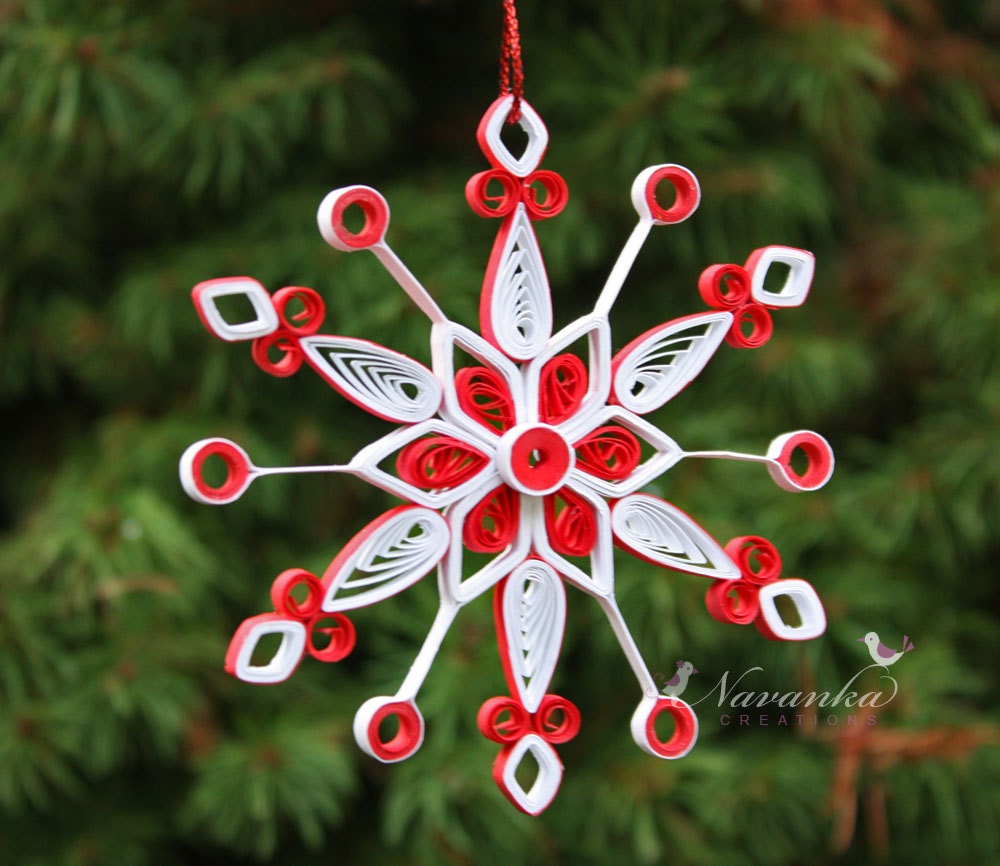 Paper Quilled Snowflake Ornament in Red and by NavankaCreations