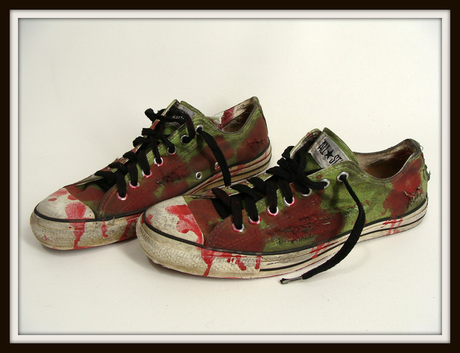 Bloody Green ZOMBIE SHOES vintage Chucks Converse All Stars