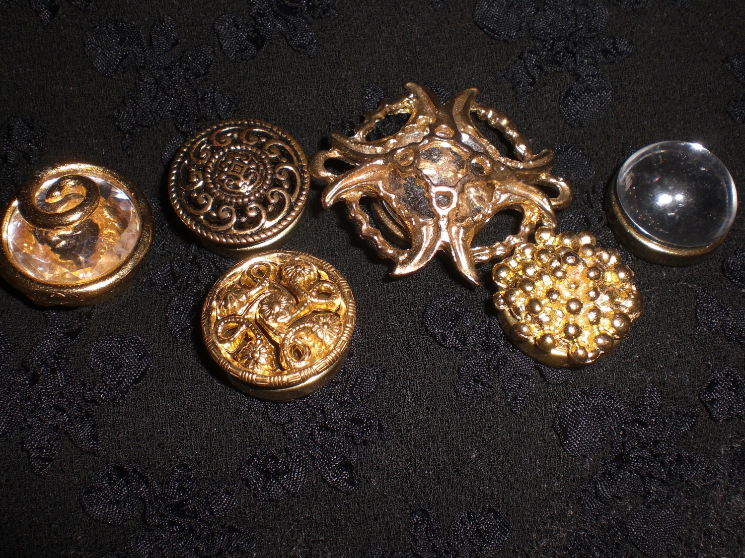 Vintage 1980s Nony New York Set Of Six Button Covers Gold