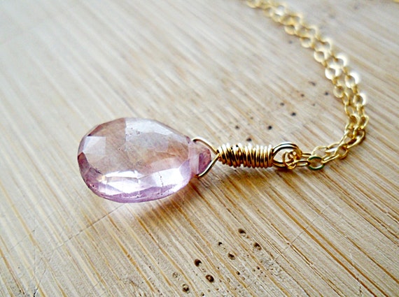 Items similar to Pink Quartz Necklace, AAA Pink Quartz Pink Gemstone ...