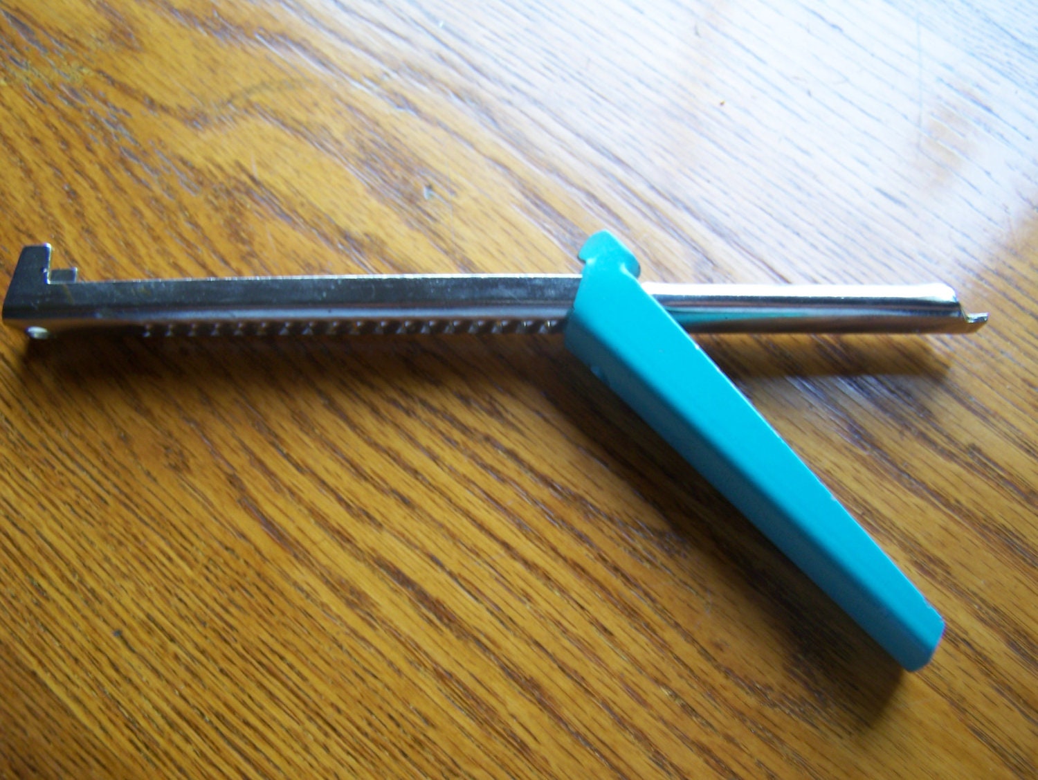 Vintage Jar Opener Foley Easy Twist Turquoise Blue