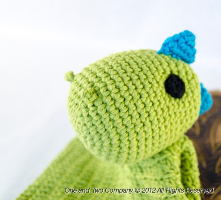 Dino Lovey / Security Blanket PDF Crochet by