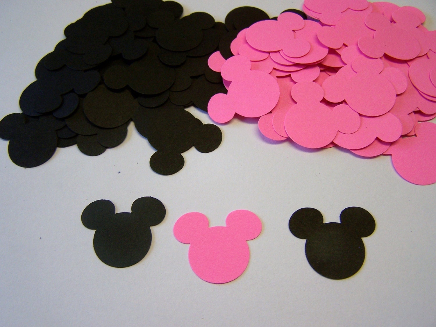 1 inch or 2 inch Hot Pink Black Minnie Mouse Die Cut Punch