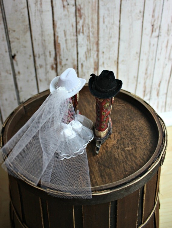 Country Western Wedding Wedding Cake TopperHis and Hers