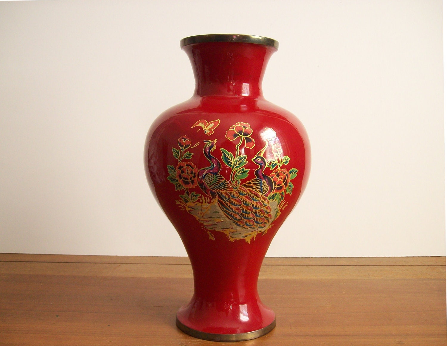 Vintage Red Lacquered Brass Vase Chinoiserie Hollywood