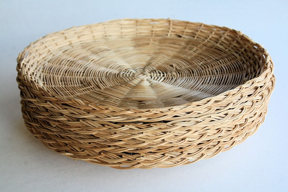 8 Vintage Wicker Paper Plate Holders