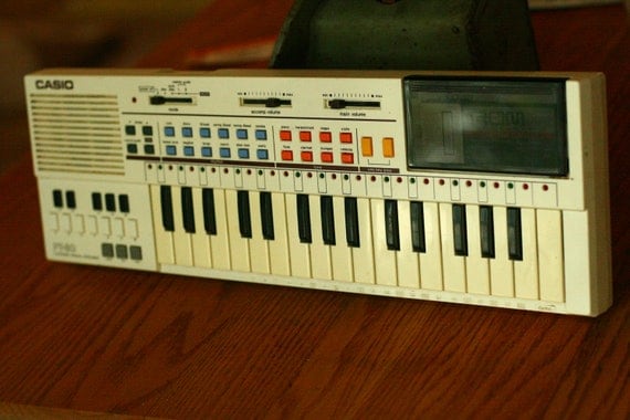 10% OFF SALE Casio PT 80 Vintage Keyboard 1980 Casio