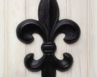 Fleur de lis Wall Decor Rustic Distressed Cast Iron (YOUR COLOR CHOICE)