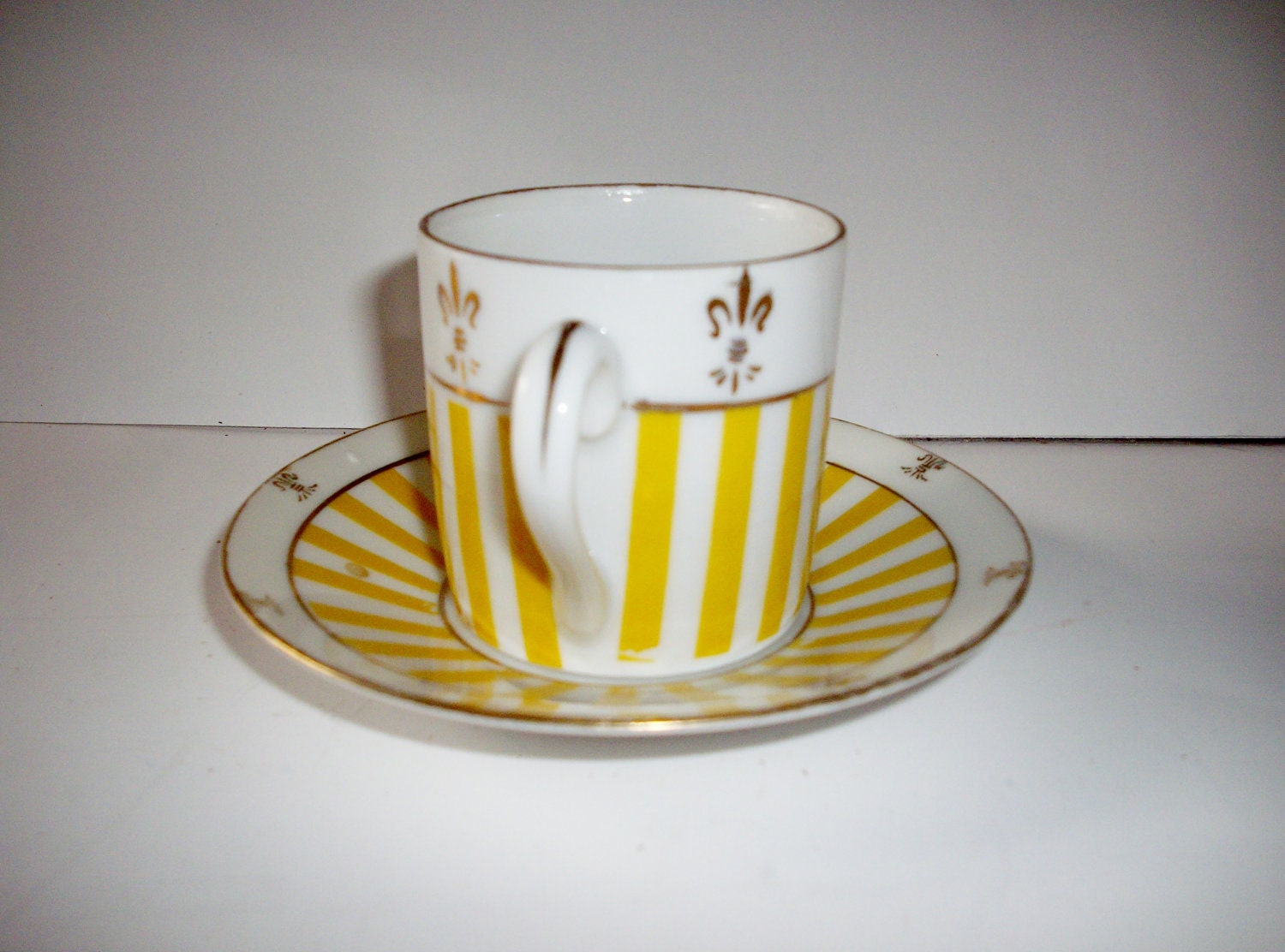 Vintage Demitasse Cup and Saucer INARCO Made in Japan