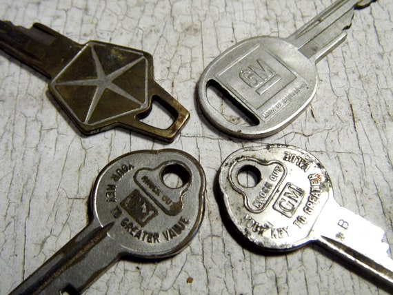 Keys Vintage Car Keys GM Chrysler Industrial by AllVintageMan