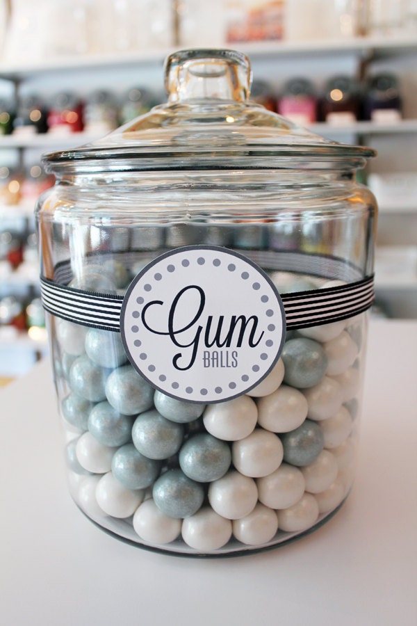 Round Custom Candy Buffet Labels for Wedding or Party Tags