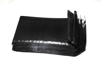 50 Pack Black 4x8 Bubble Mailers, Padded envelopes, Mailing Shipping Envelopes