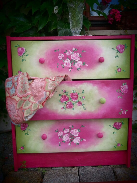 Items similar to Dark pink and green dresser painted in pastel vintage roses / Komoda recznie
