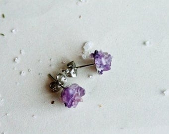 Amethyst stud earrings - Winter Flowers post stud earring