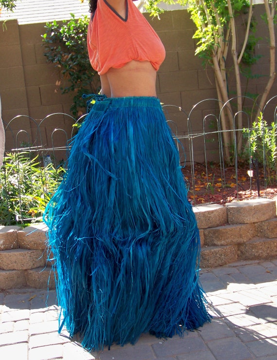 polynesian grass skirt