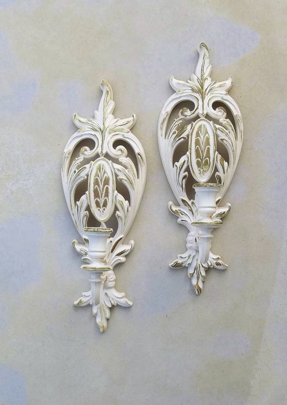 60s Vintage Syroco Metalic Gold and Ivory White Wall Sconce