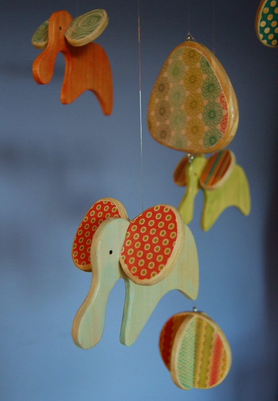 Baby Mobile Baby Crib Mobile Wooden Elephants by FlyingTrees