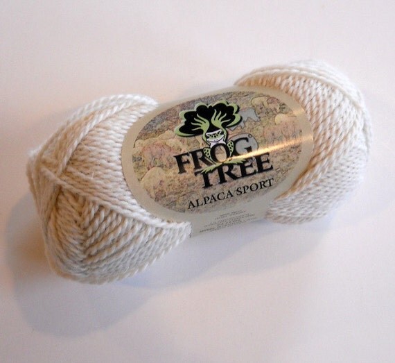 Y A R N. Frog Tree Alpaca CREAM 100 Wool Sport Weight Yarn