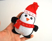 Felt Winter Penguin Ornament, Cute Christmas felt Ornament with winter hat and Scarf A453 Il_170x135