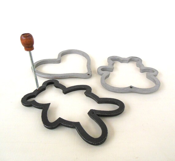 Pampered Chef Pancake Molds Teddy Bear Heart Pfannekuchen