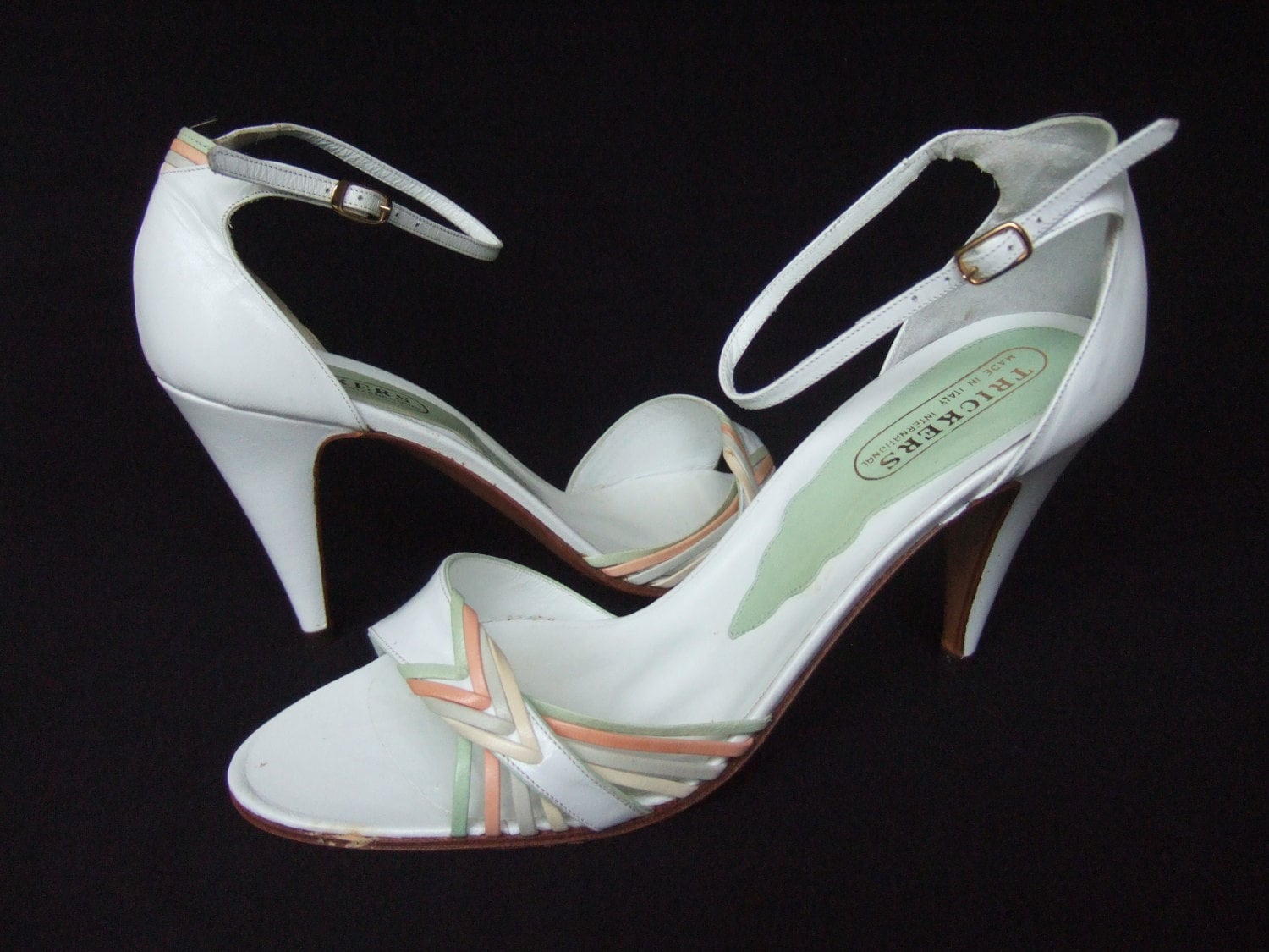 female 80s shoes