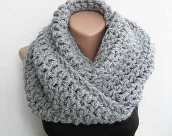 Knitted snood, gray chunky scarf, crochet infinity scarf,gray,teal ...