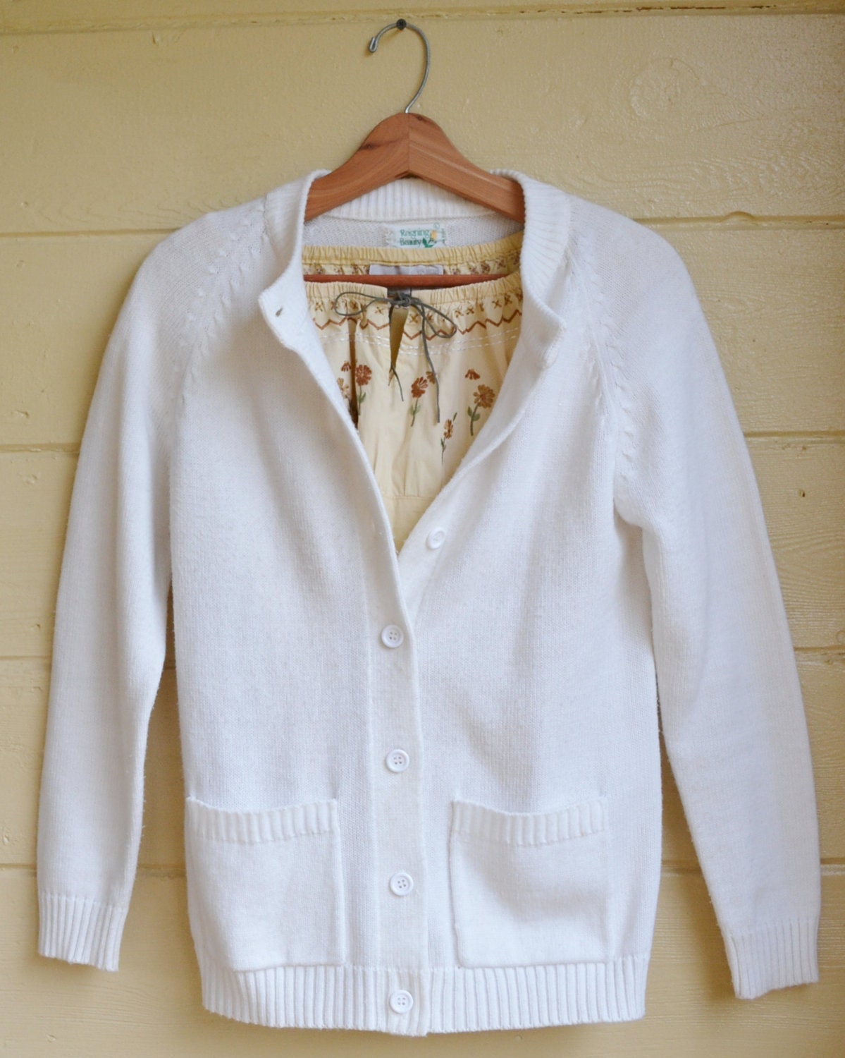 Vintage cardigan womens