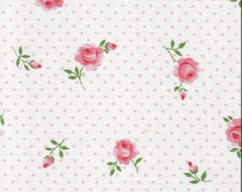 ONE Sweet Vintage Sheet Fat Quarter, Vintage Fabric, Supplies, Shabby Chic, Romantic Cottage, Quilting Supplies, RPR6
