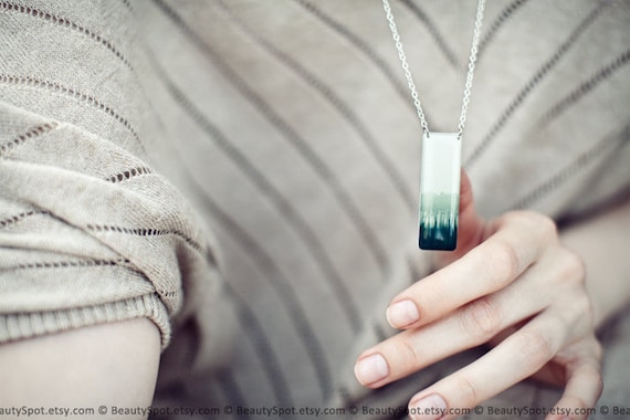 Ombre jewelry - Ancient Forest green necklace - Natural history jewelry (N079)