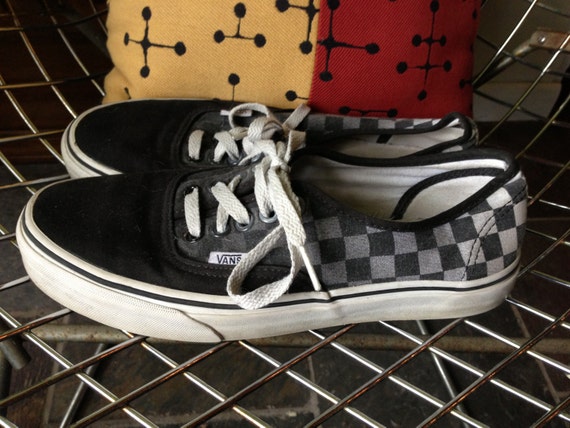 black checkered lace up vans