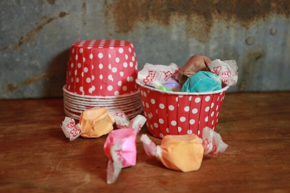 12 Red with White Dots Baking Cups -- Paper Nut Cups -- Large 3.5oz Il_570xn