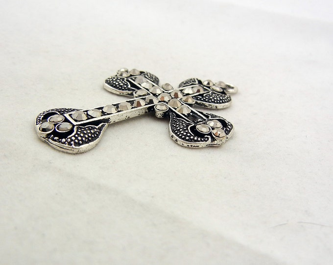 Antique Silver-tone Cross Charm Pendant Gray Rhinestones