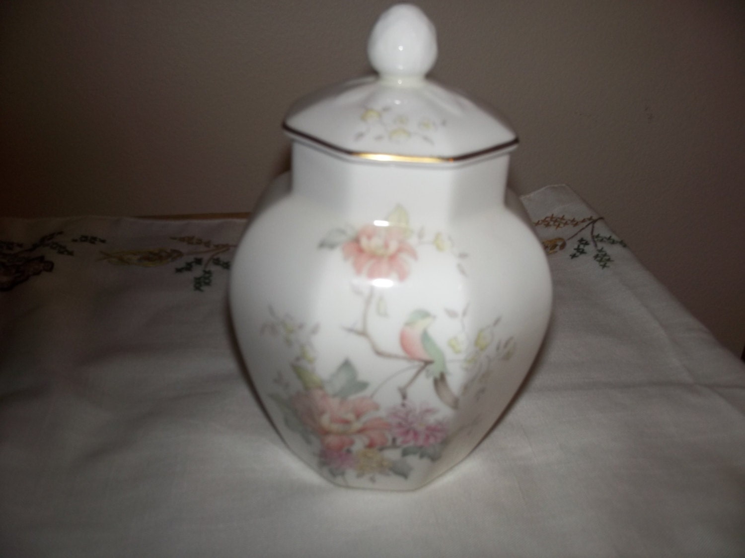 Royal Doulton ginger jar Haute Juice