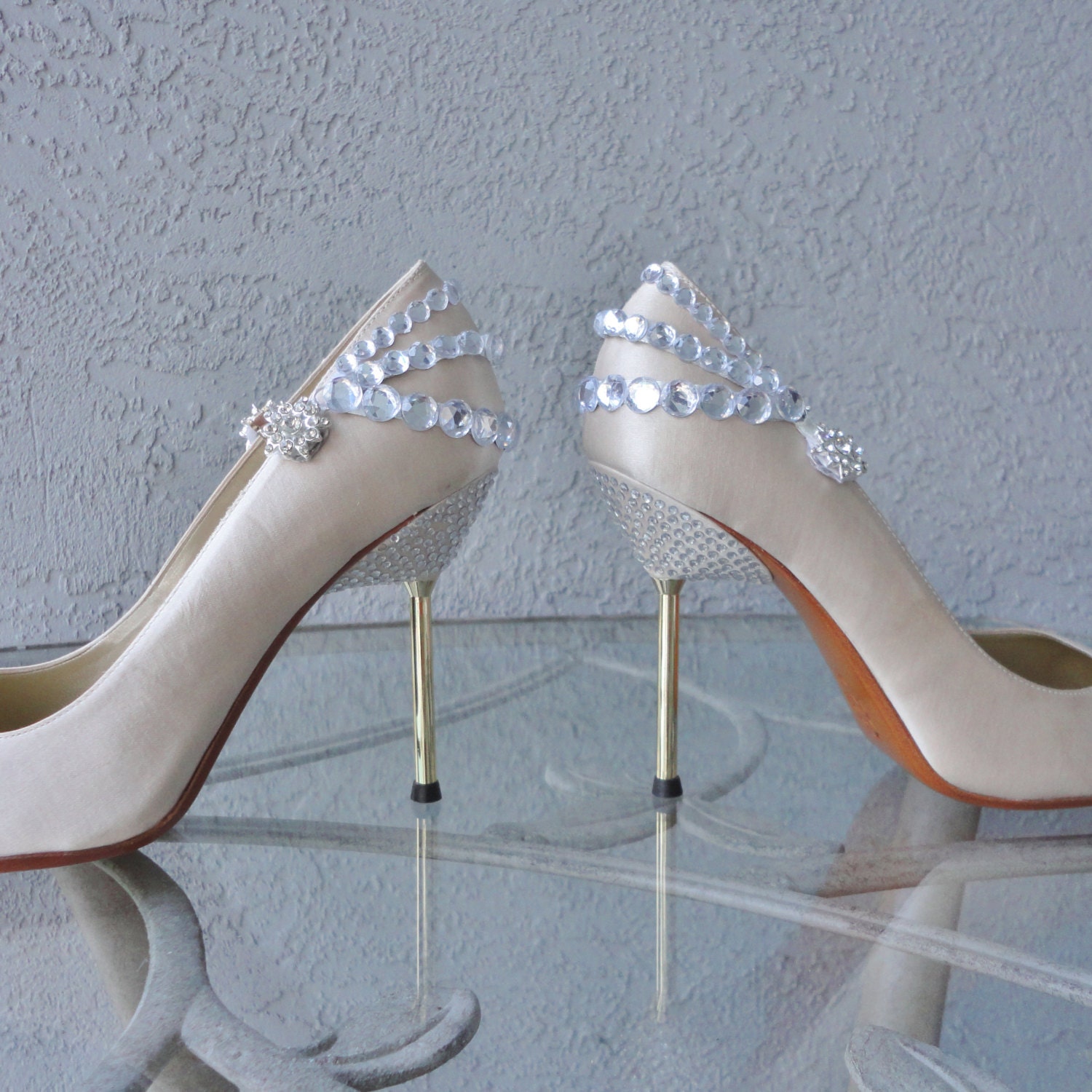 Glamorous Rhinestone Shoe Clips For The Back Of Your Shoe