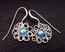 Popular items for wire flower earrings on Etsy