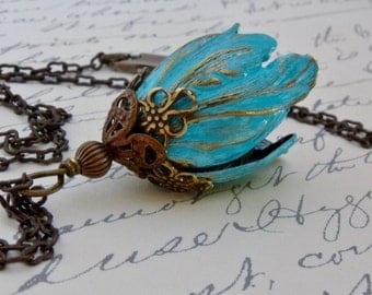 Turquoise Flower Necklace, Floral Pendant Jewelry, Tulip Flower Necklace, Turquoise Jewelry