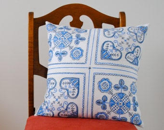 SALE - Nordic Hearts PILLOW Sham - Throw Pillow Cover Handmade with Vintage Swedish Cotton in Blue and White - Winter Home Decor