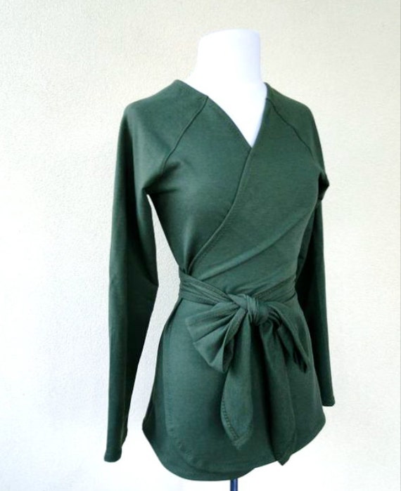 Organic french terry wrap shirt moss green or pick by econica