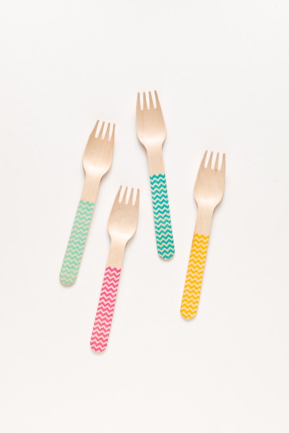 Classic Chevron - 20 Wooden Forks Spoons Or Knives - Perfect Alternative To Plastic Utensils For Parties Il_570xn