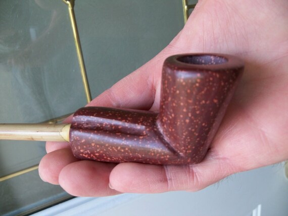 Tobacco Pipe a hand carved red pipestone catlinite by rekamepip