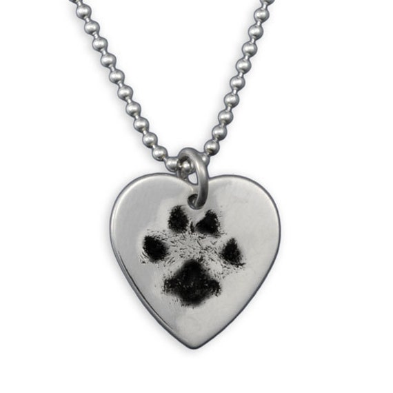 your-pet-s-paw-print-on-heart-charm-necklace-memorial