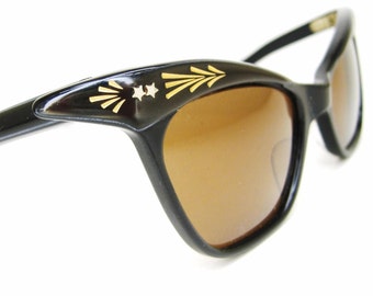 Vintage 50s Winged Cat Eye Sunglasses Eyewear NOS