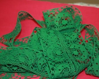 Vintage Cotton Lace in Green or Brown