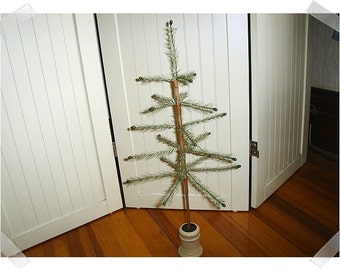 Faux-Feather Tree with Wooden Base/Holiday Decor/ Supplies/ Last One*
