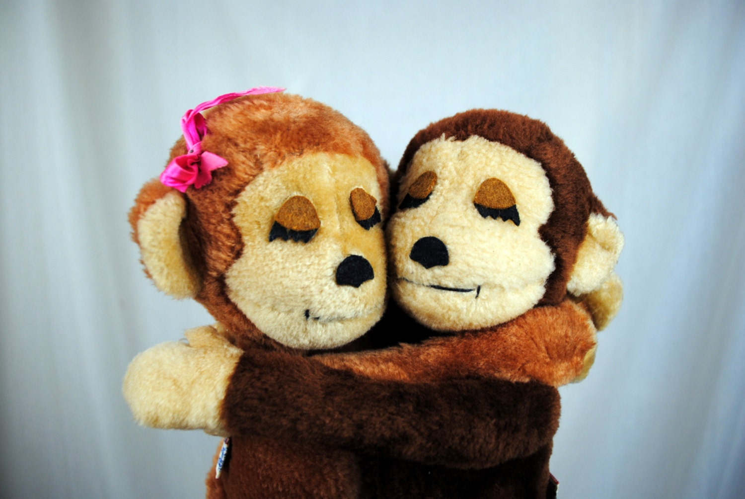 dakin company stuffed animals